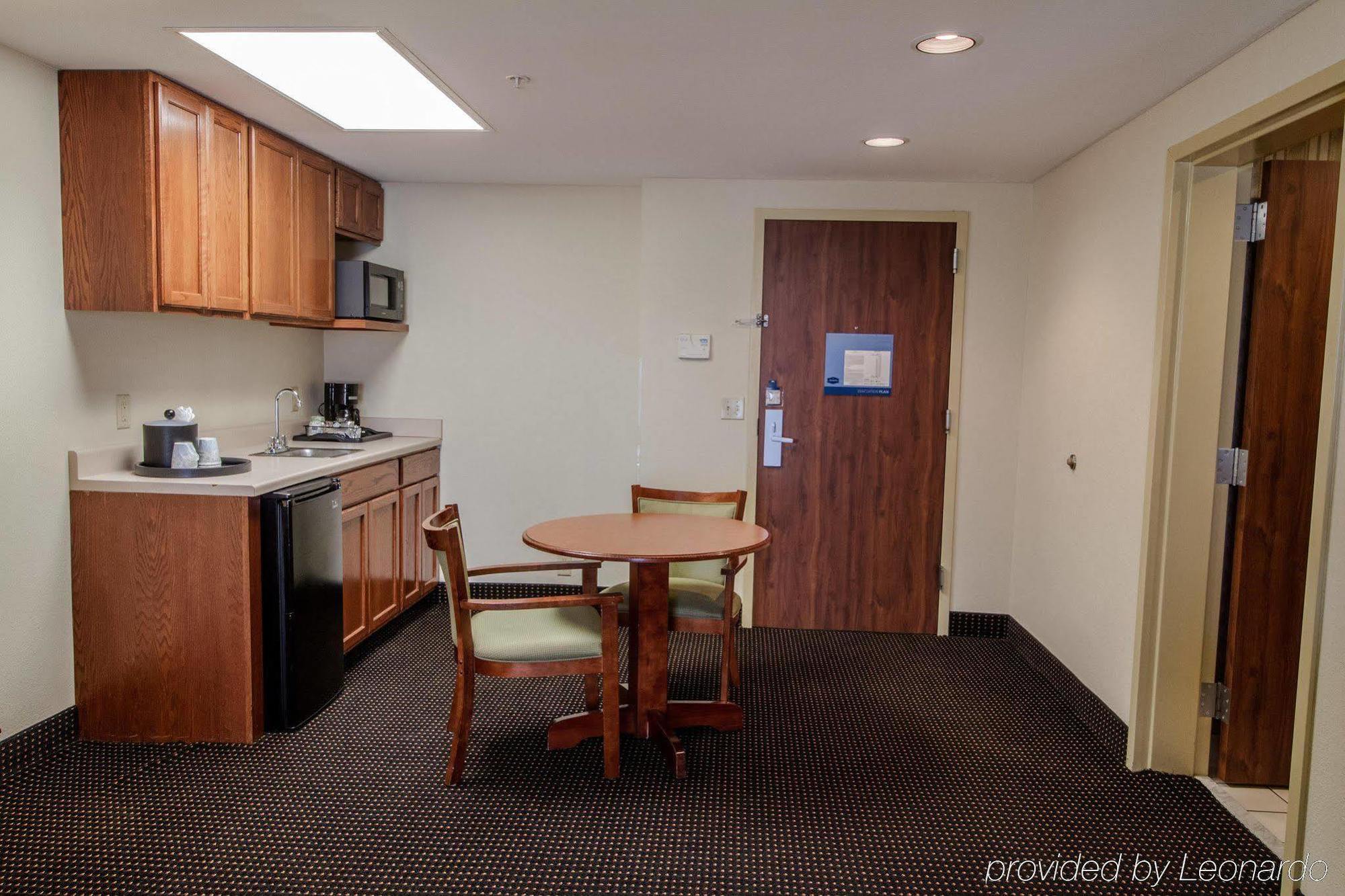 Hampton By Hilton Oklahoma City I-40 East- Tinker Afb Midwest City Exterior foto